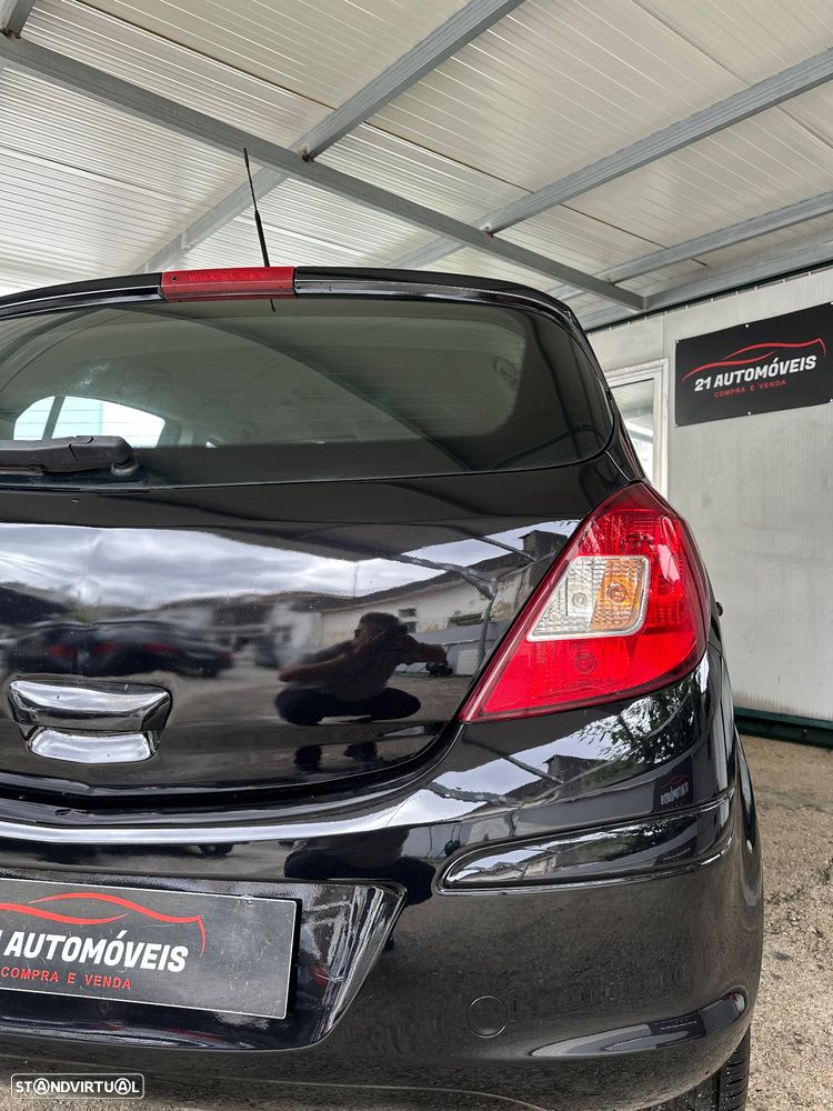 Opel Corsa 1.3 CDTi Enjoy EcoFLEX - 11