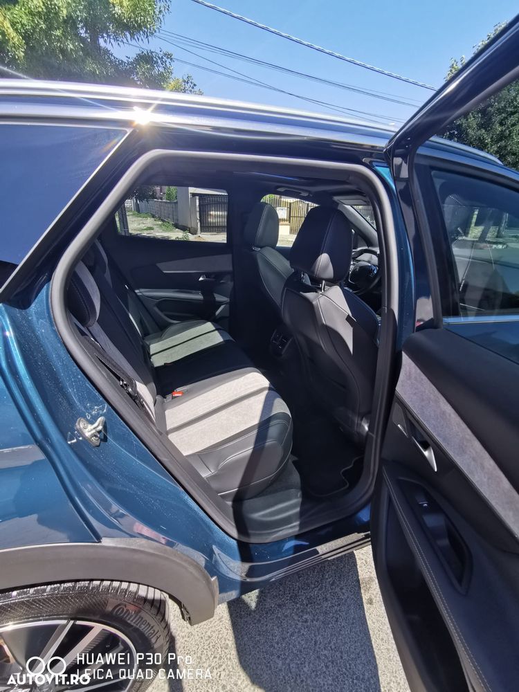 Peugeot 3008 PHEV 300 EAT8 4X4 GT - 28