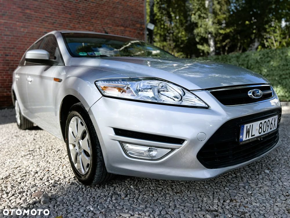 Ford Mondeo - 41