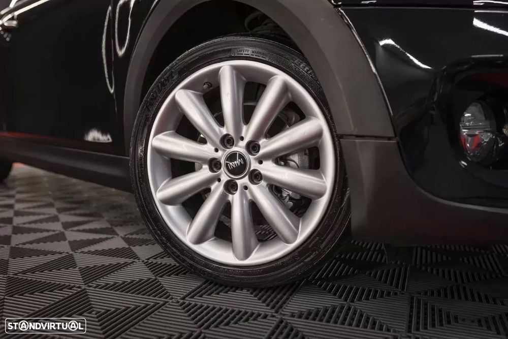 MINI 3 Portas Cooper D - 4