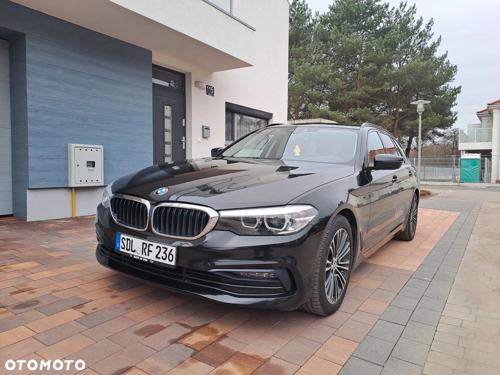 BMW Seria 5 530d xDrive Sport Line - 23