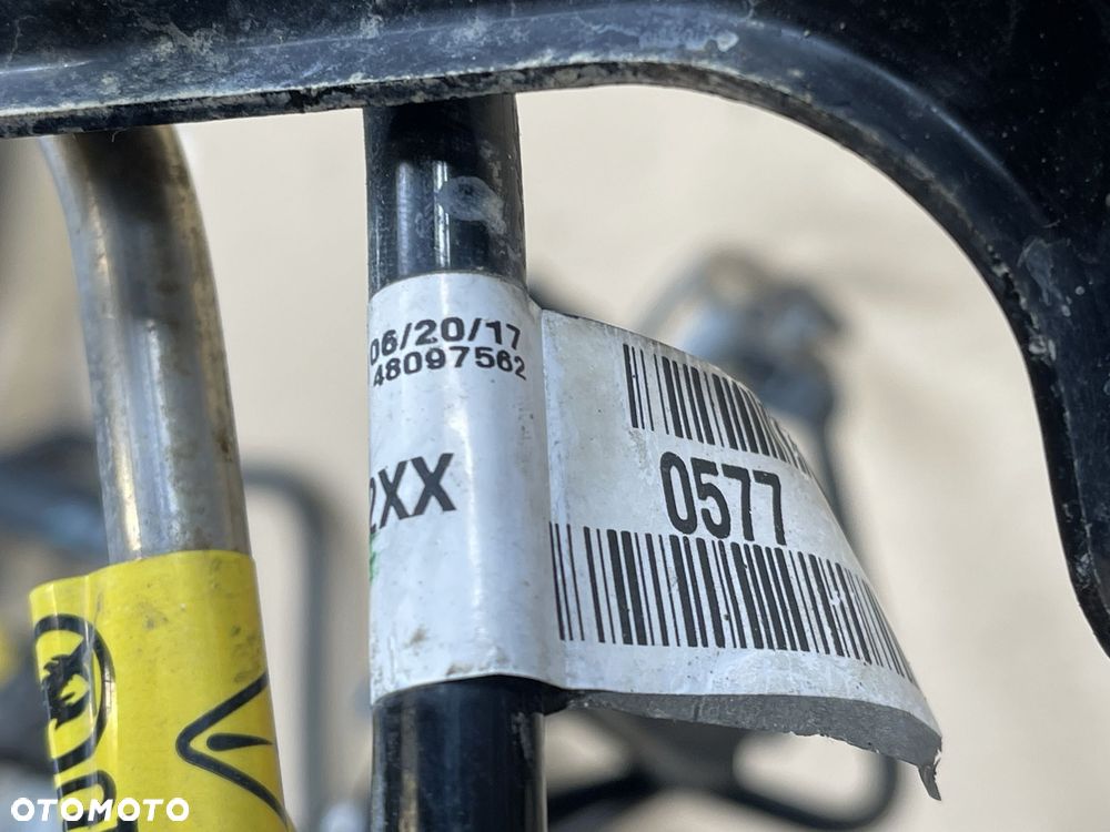 O2 CADILLAC ESCALADE IV 2014 - 6.2 PRZEWODY PALIWA RURKI WĘŻE 23256467 - 5