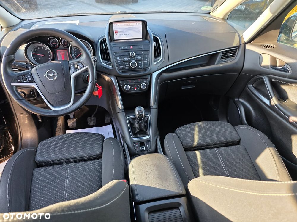Opel Zafira Tourer 1.4 Turbo Sport - 22
