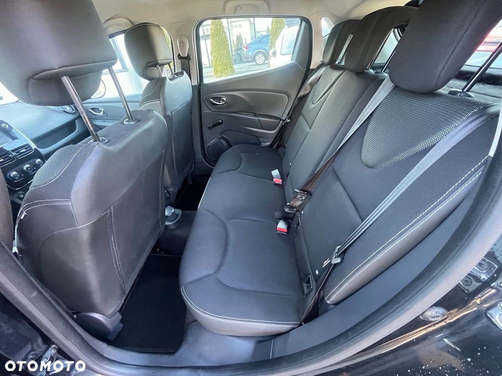 Renault Clio 1.2 16V Authentique - 14
