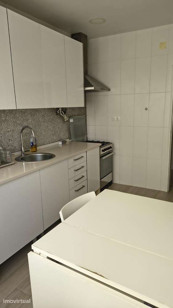 T1 Moscavide Equipado e Mobilado - Grande imagem: 4/18