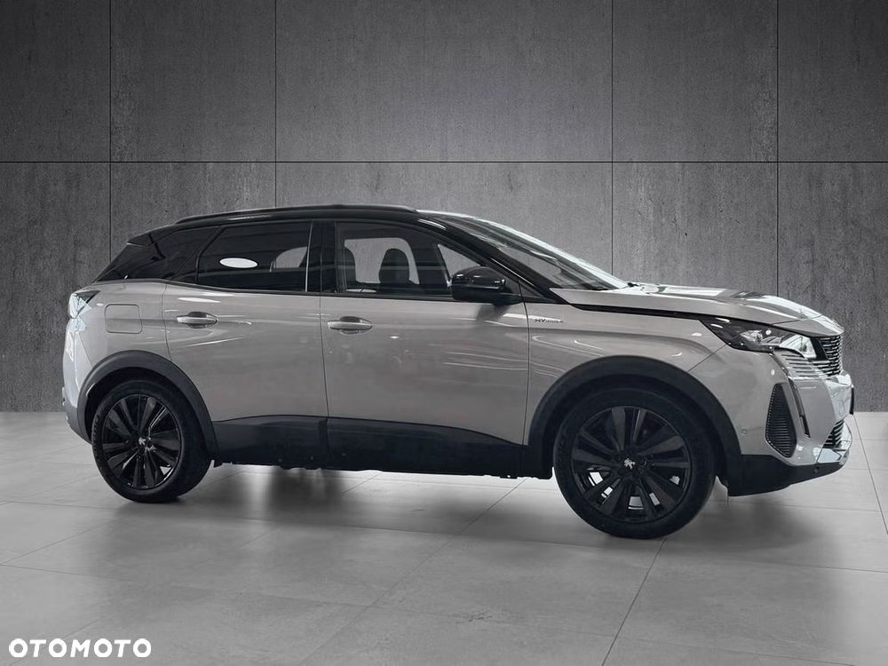 Peugeot 3008 1.6 PureTech HYbrid4 GT Line S&S EAT8 - 7