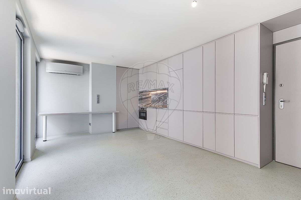 Apartamento T1 para venda - Grande imagem: 2/21