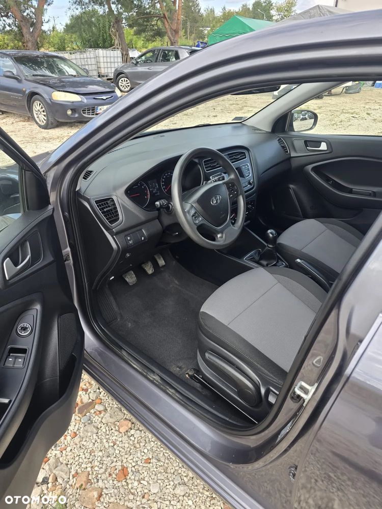 Hyundai i20 1.2 Classic Plus - 8