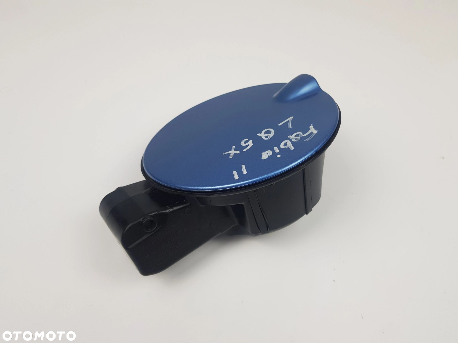 Klapka wlewu paliwa Skoda Fabia II Błękitna 5J6809857A - 2