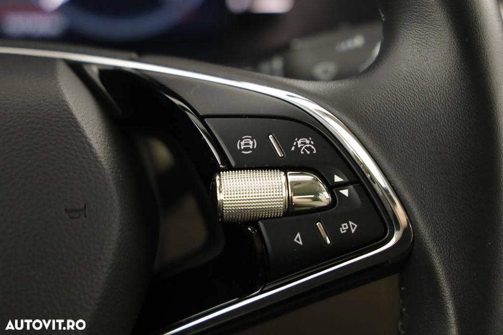 Skoda Superb 2.0 TDI 4X4 DSG Laurin & Klement - 21