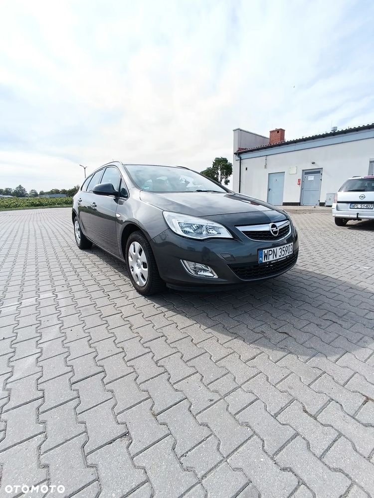 Opel Astra 1.4 Turbo - 1