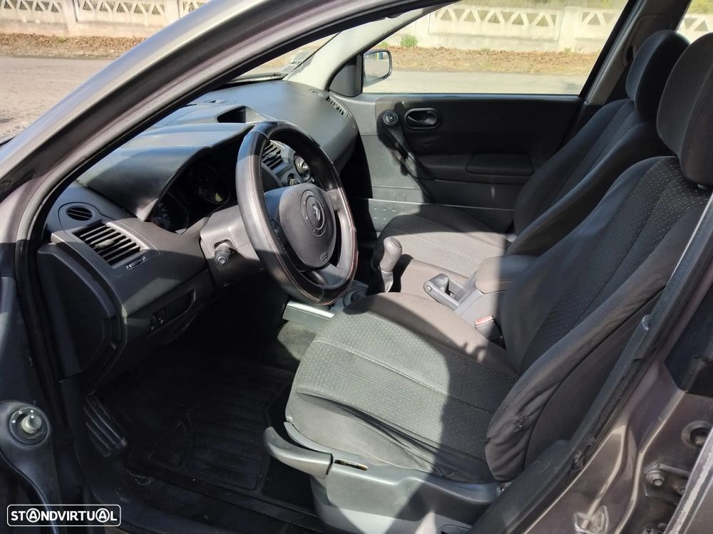 Renault Mégane - 13