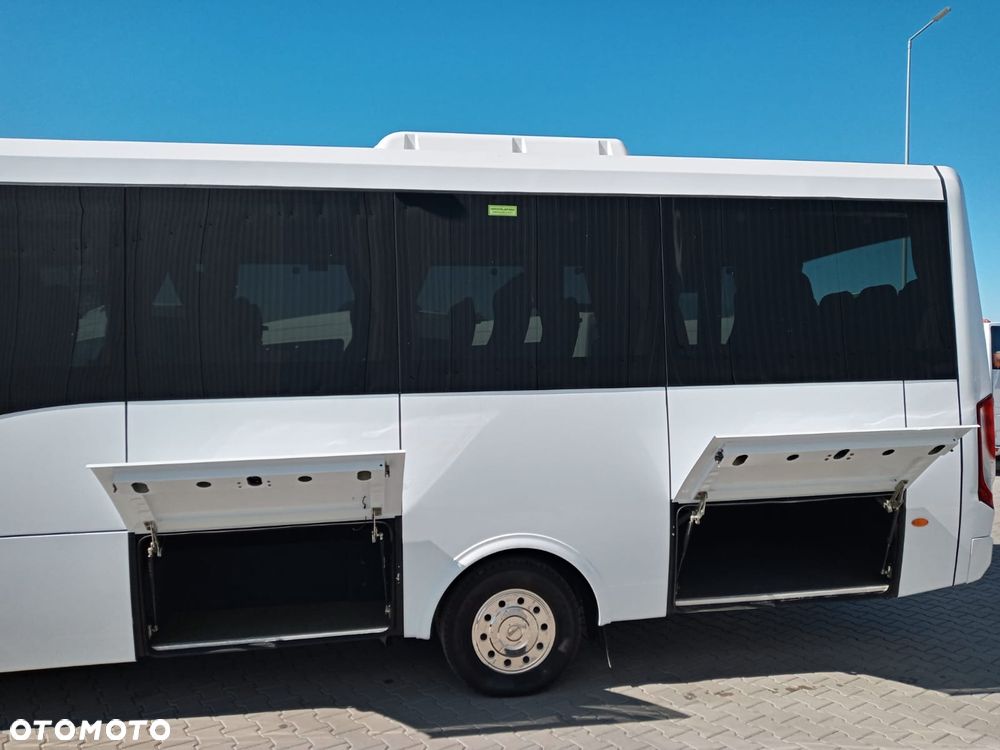 Iveco Feniksbus - 10