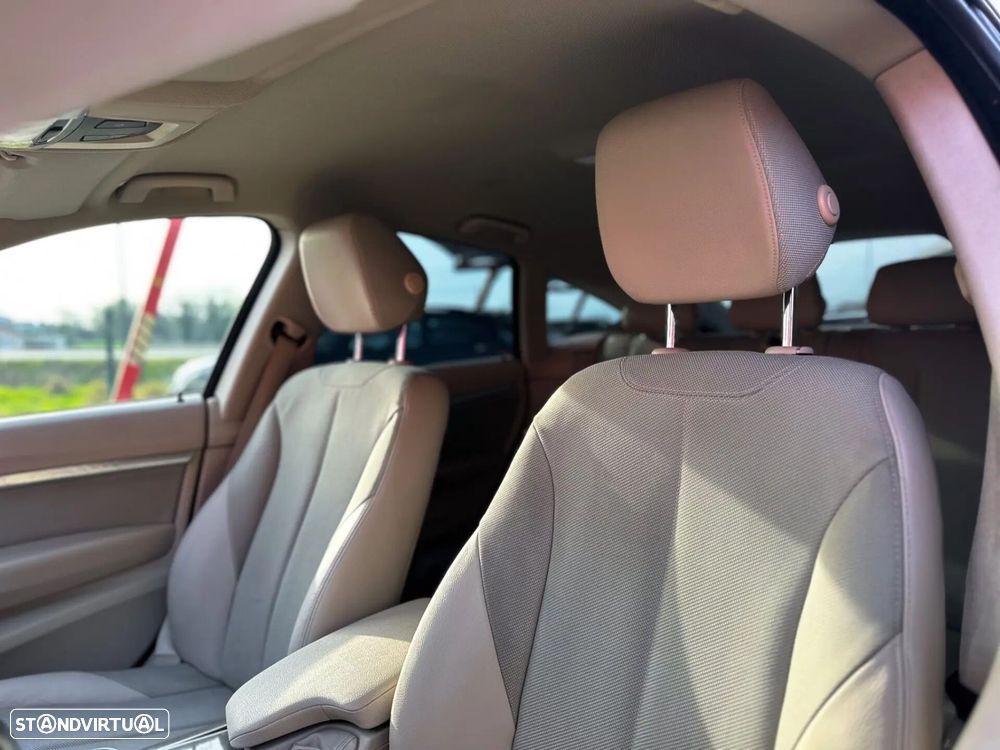 BMW 318 Gran Turismo d Line Modern - 14