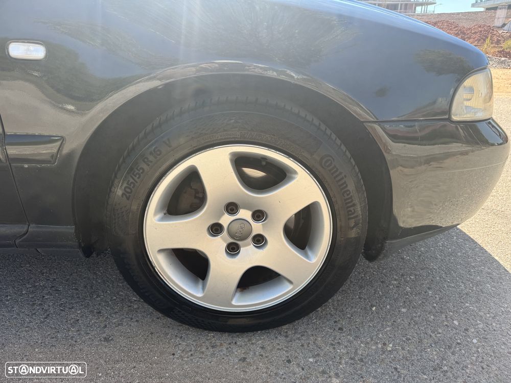 Audi A4 1.9 TDi Sport - 3