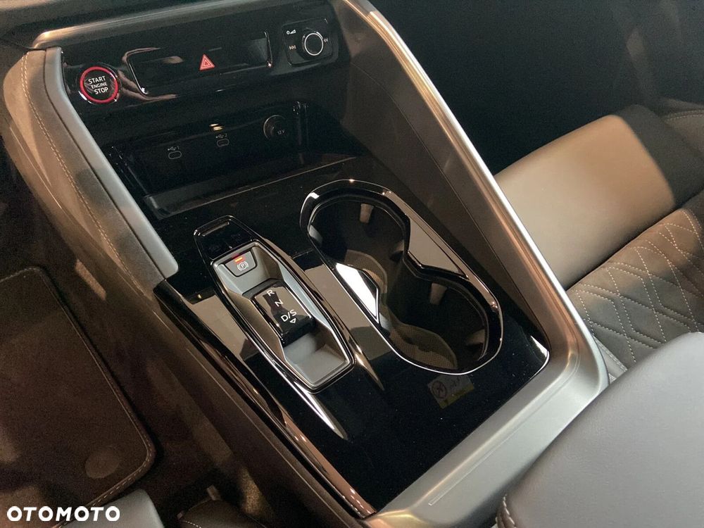 Audi SQ5 Sportback - 18