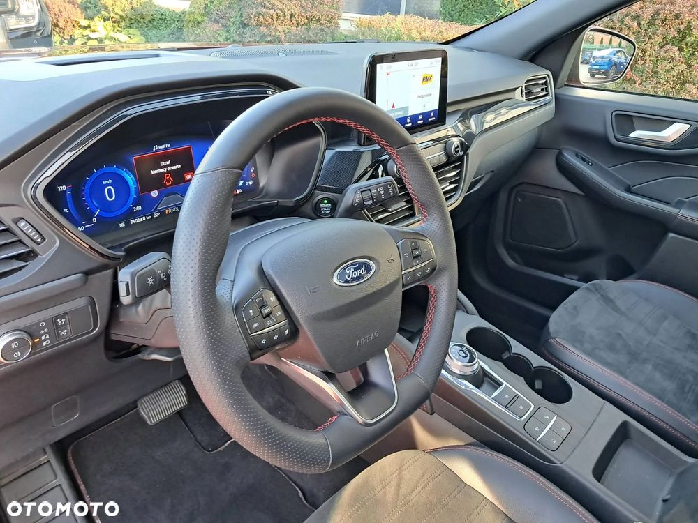 Ford Kuga 2.5 FHEV AWD ST-Line X - 17