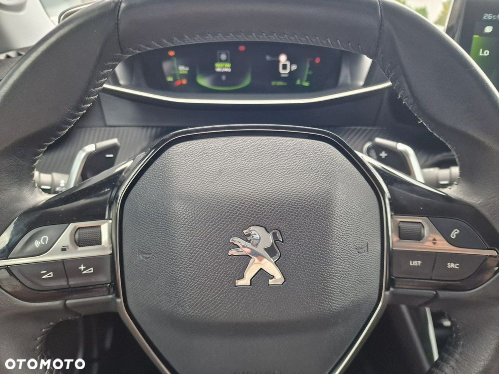 Peugeot 2008 1.5 BlueHDi Allure S&S EAT8 - 23