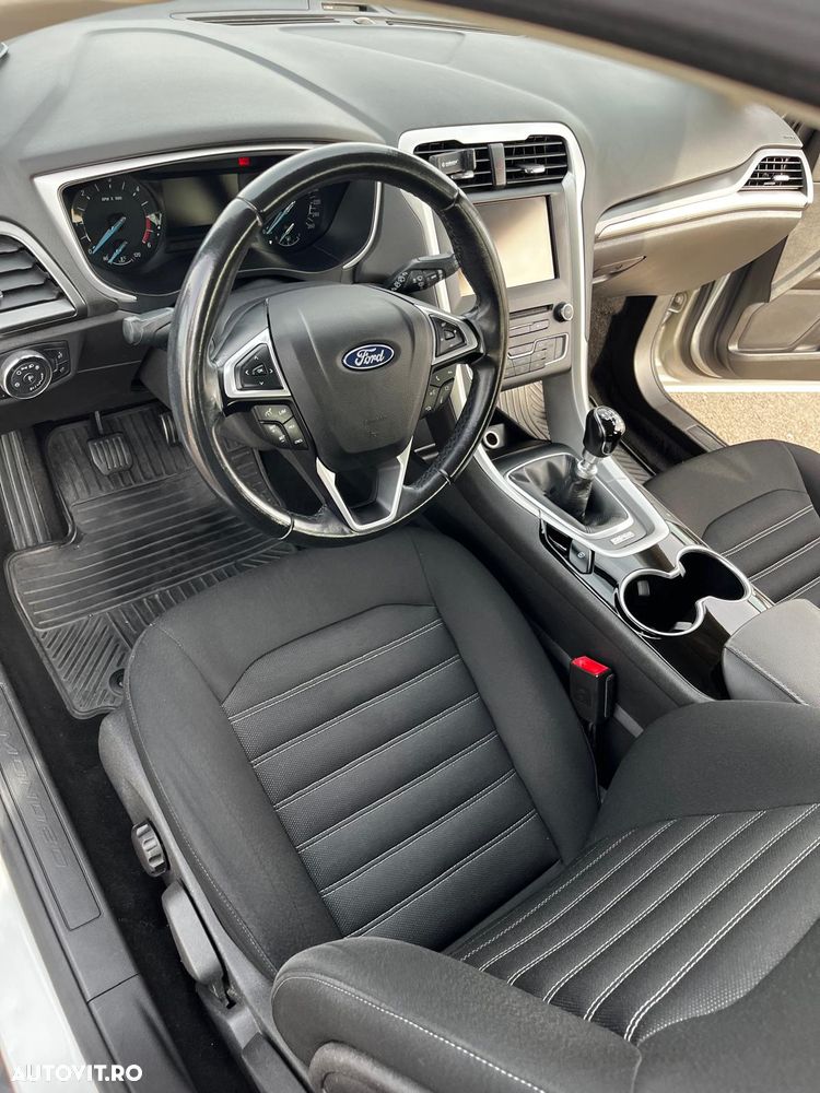 Ford Mondeo 2.0 TDCi Business - 6