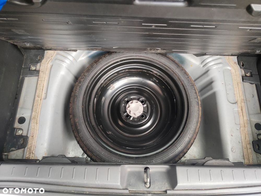 Toyota Yaris 1.3 Luna A/C - 18
