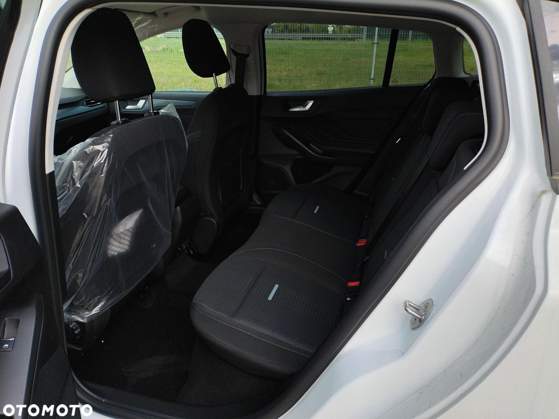 Ford Focus - 11