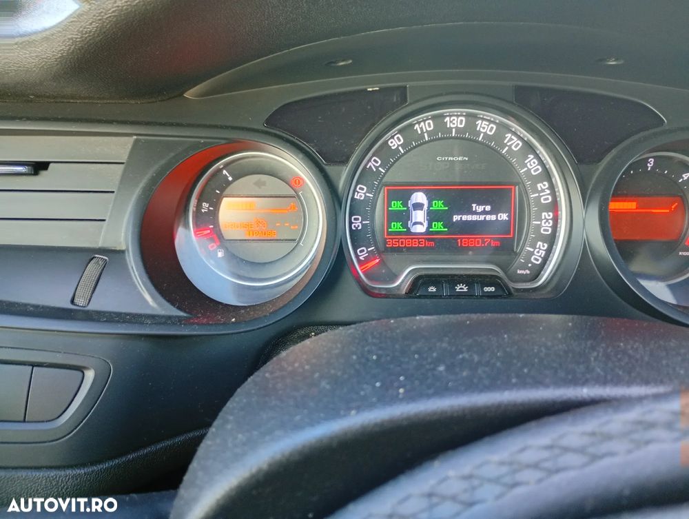 Citroën C5 Tourer HDi 165 FAP Exclusive - 5