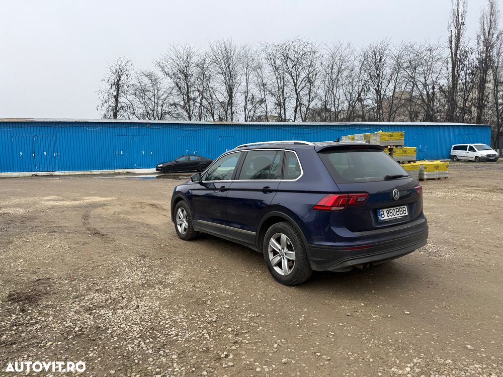 Volkswagen Tiguan Allspace 2.0 TDI SCR DSG Comfortline - 6