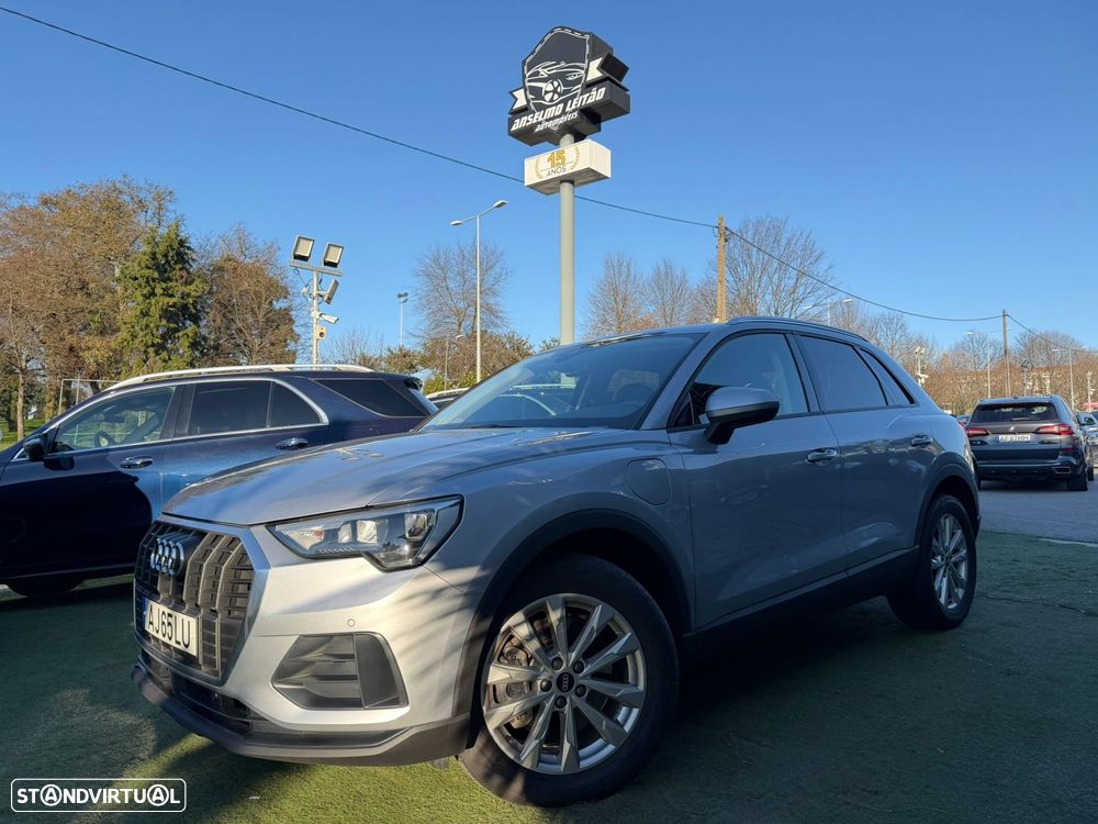 Audi Q3 45 TFSIe S tronic - 1