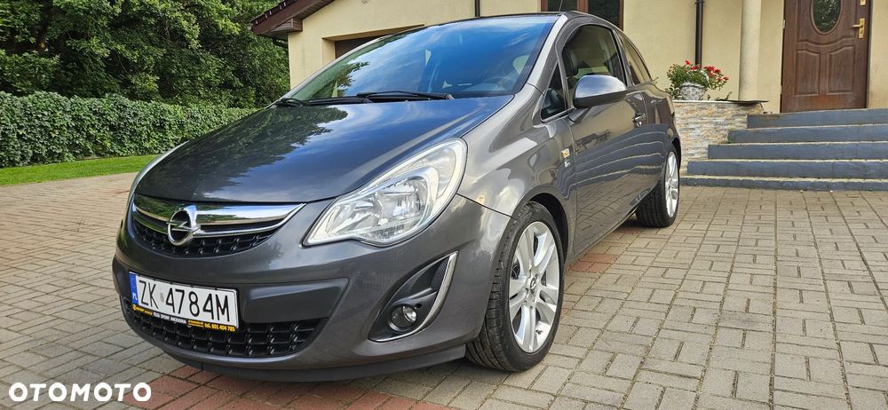 Opel Corsa 1.4 16V 150 Jahre - 1