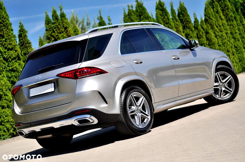 Mercedes-Benz GLE 300 d 4Matic 9G-TRONIC AMG Line - 13