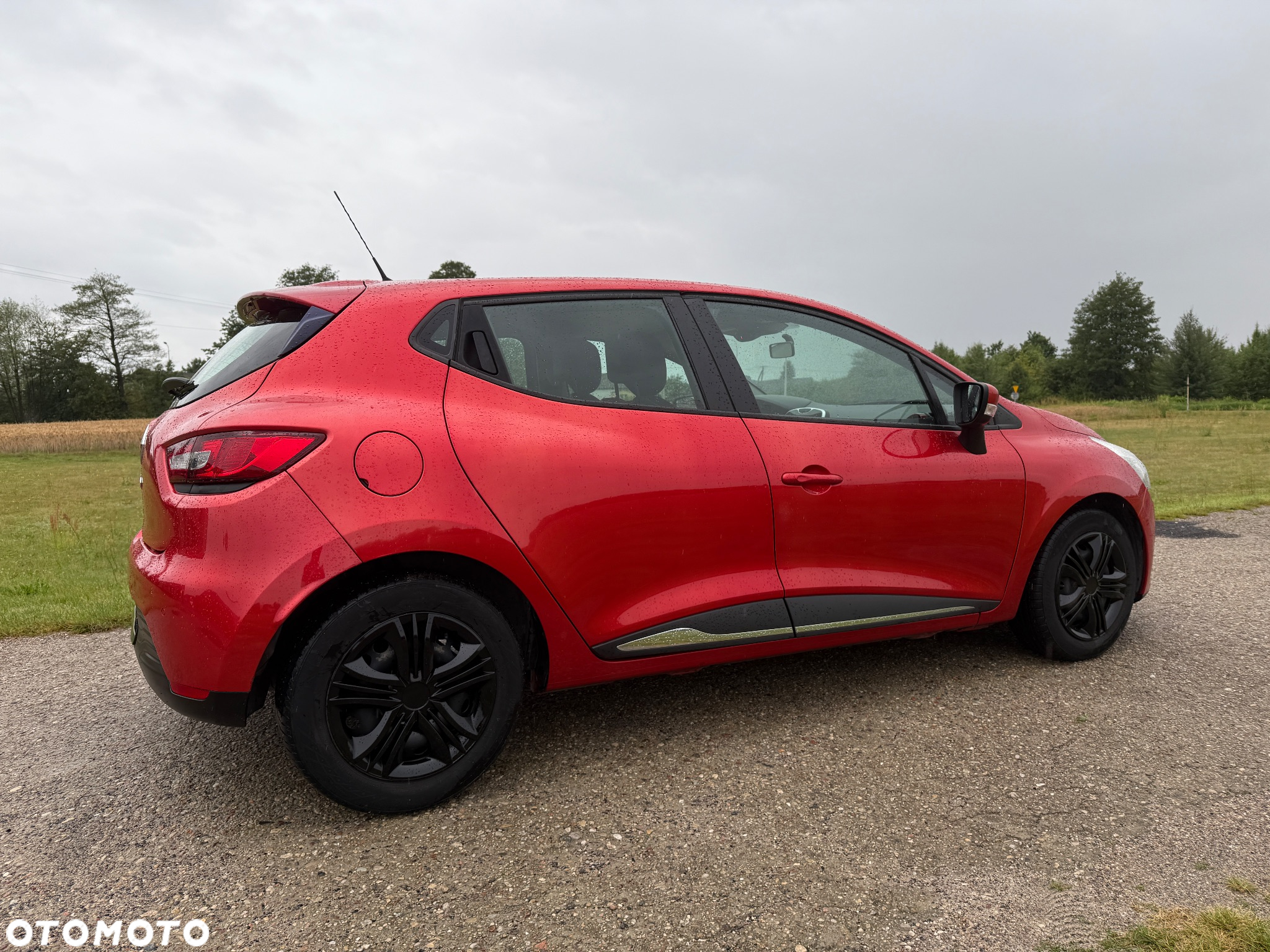 Renault Clio 1.2 16V 75 Collection - 13