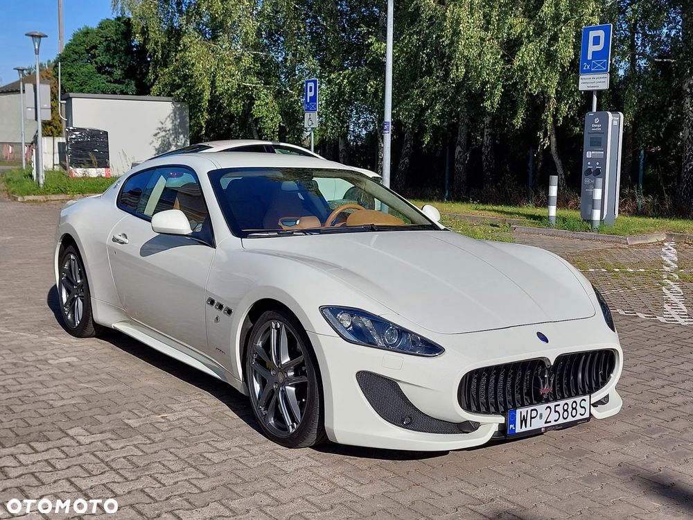 Maserati GranTurismo Sport - 10