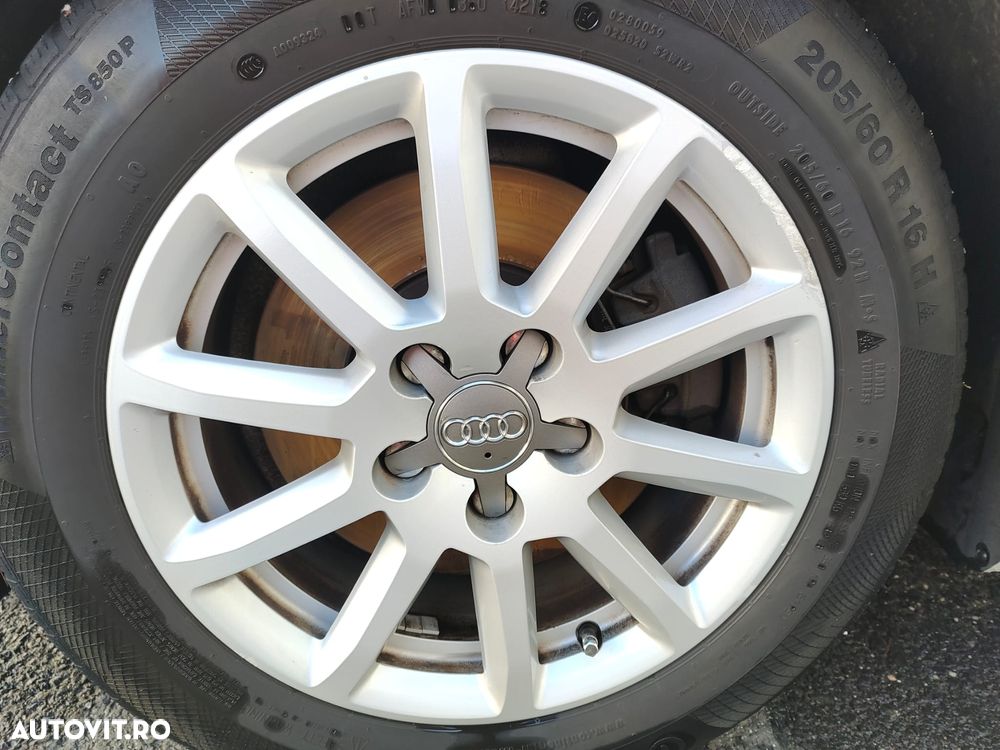 Audi A4 2.0 TDI B8 - 12