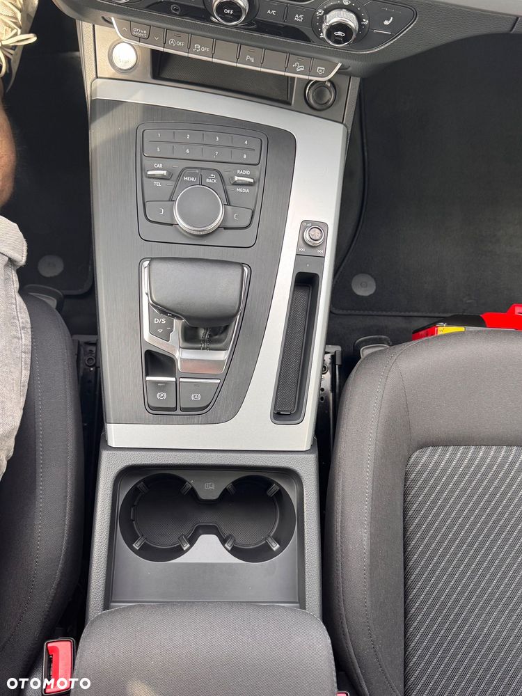 Audi Q5 35 TDI Quattro S tronic - 27