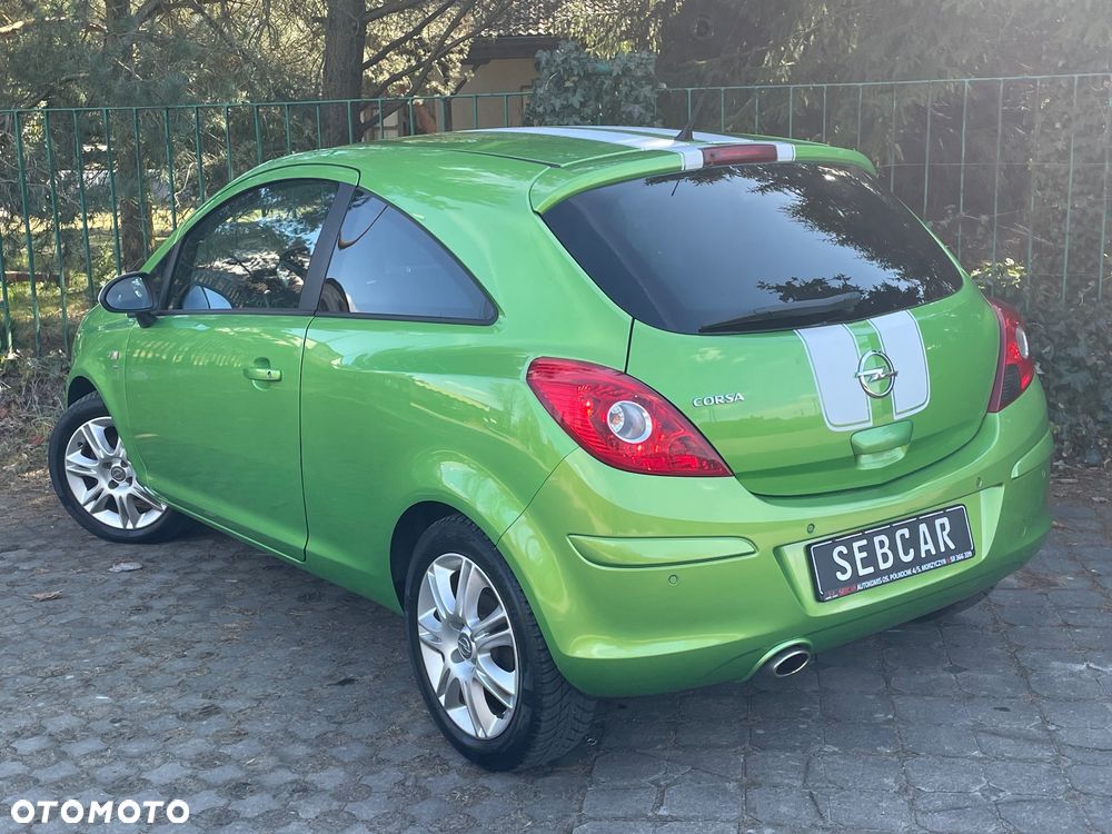 Opel Corsa - 18