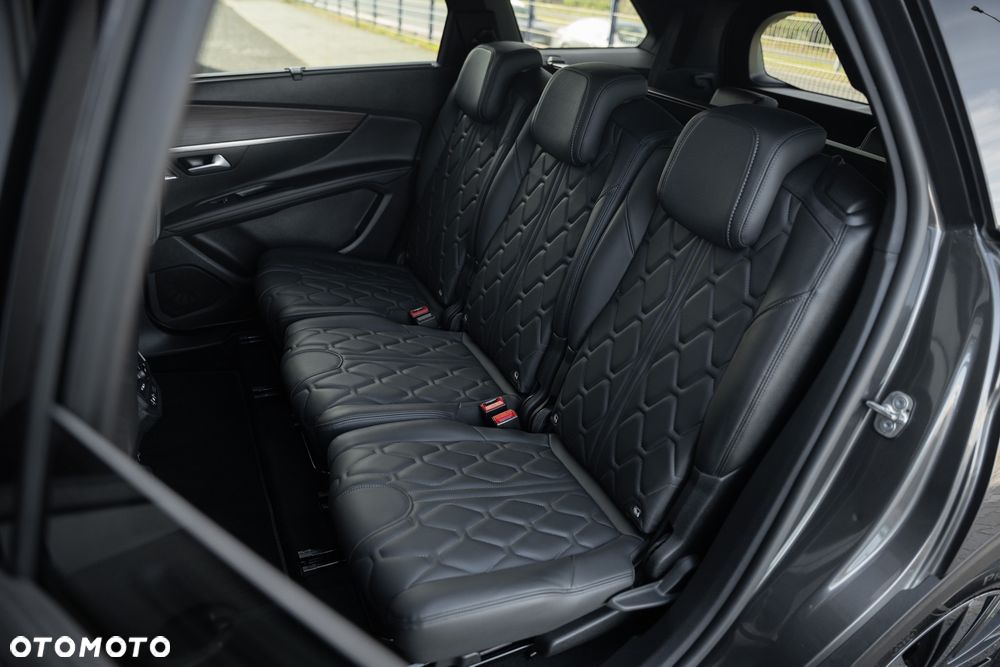 Peugeot 5008 BlueHDi 180 EAT8 GT - 35