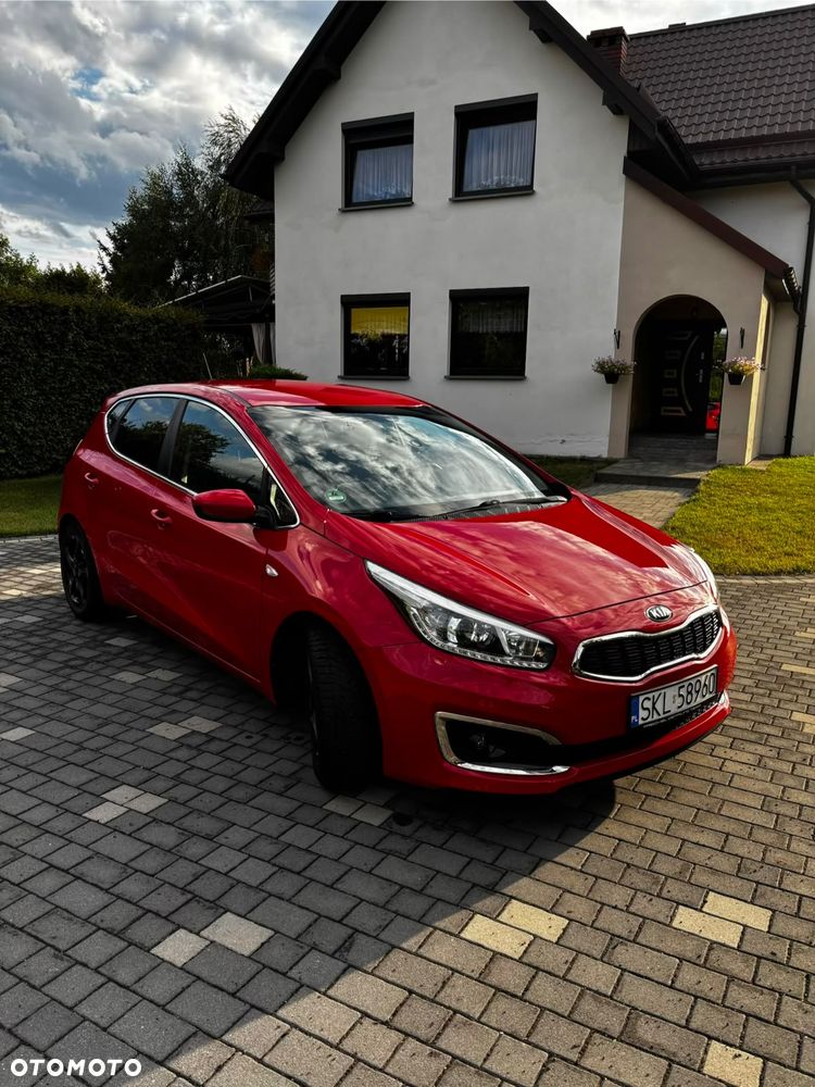 Kia Ceed 1.6 CRDi L Business Line - 1
