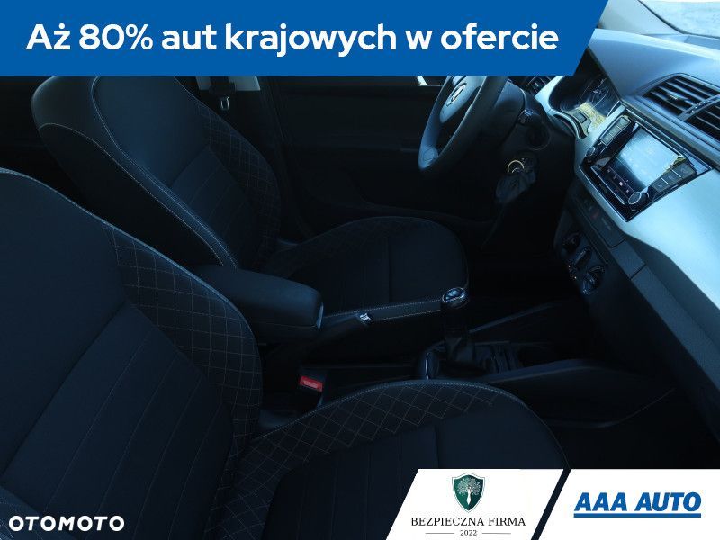 Skoda Fabia - 10