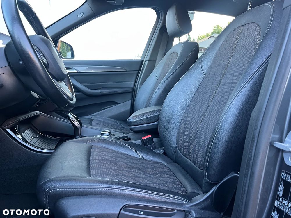 BMW X1 sDrive18d sport - 14