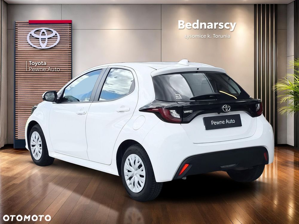 Toyota Yaris - 5