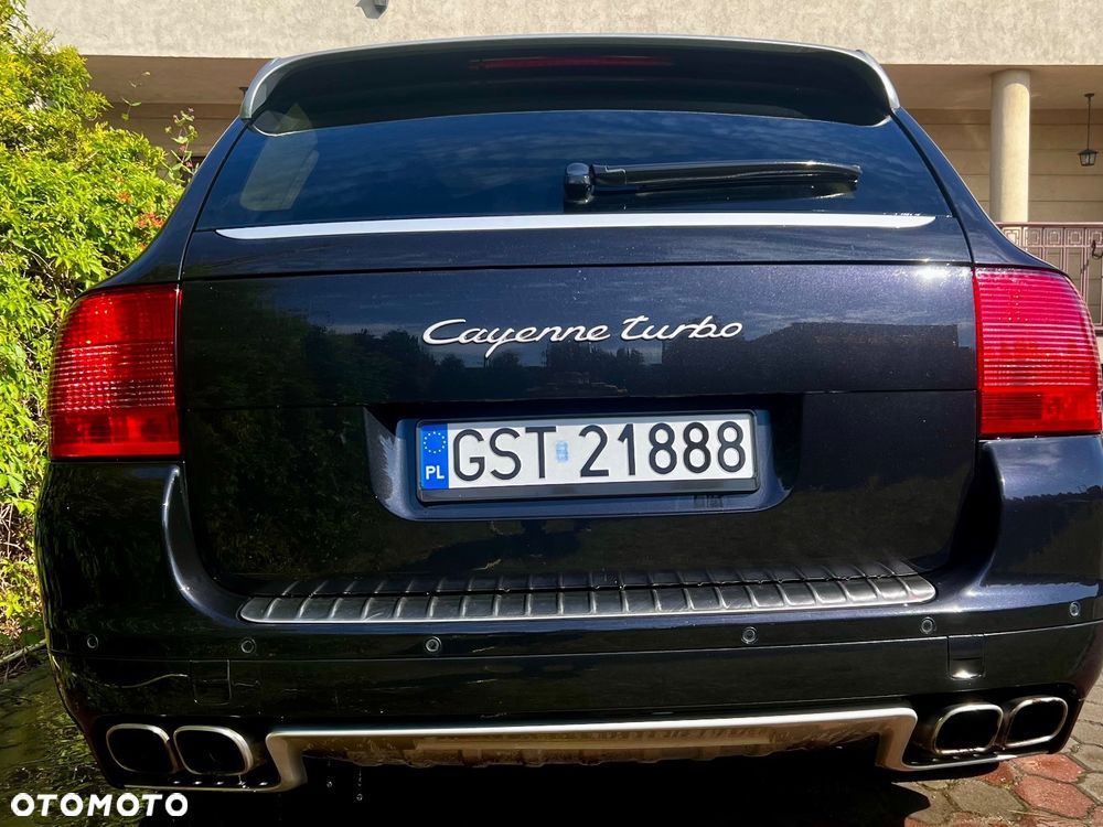 Porsche Cayenne - 4