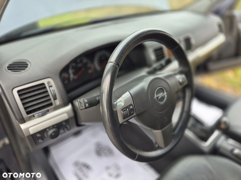 Opel Signum 1.9 CDTI Business - 29