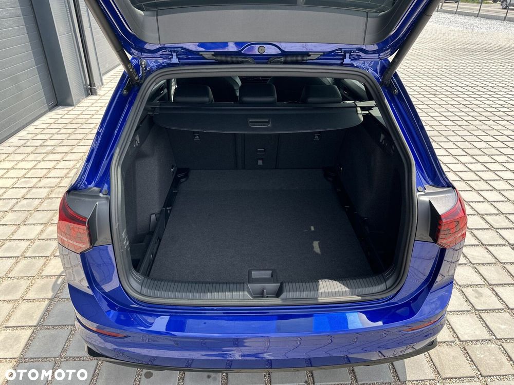 Volkswagen Golf Variant - 18