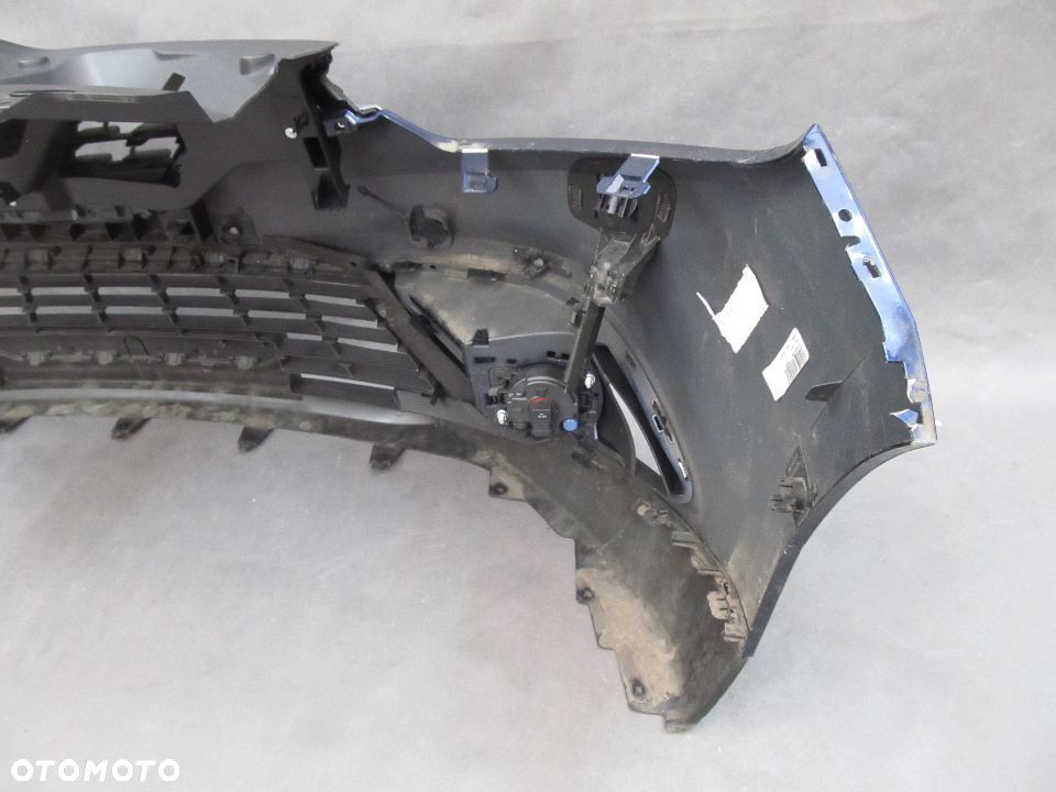 Zderzak przedni Renault Scenic 16 - 20 Lakier RPR - 18