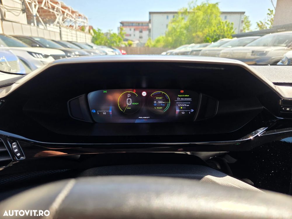 Peugeot 308 1.6L 180 EAT8 PHEV Allure Pack - 29