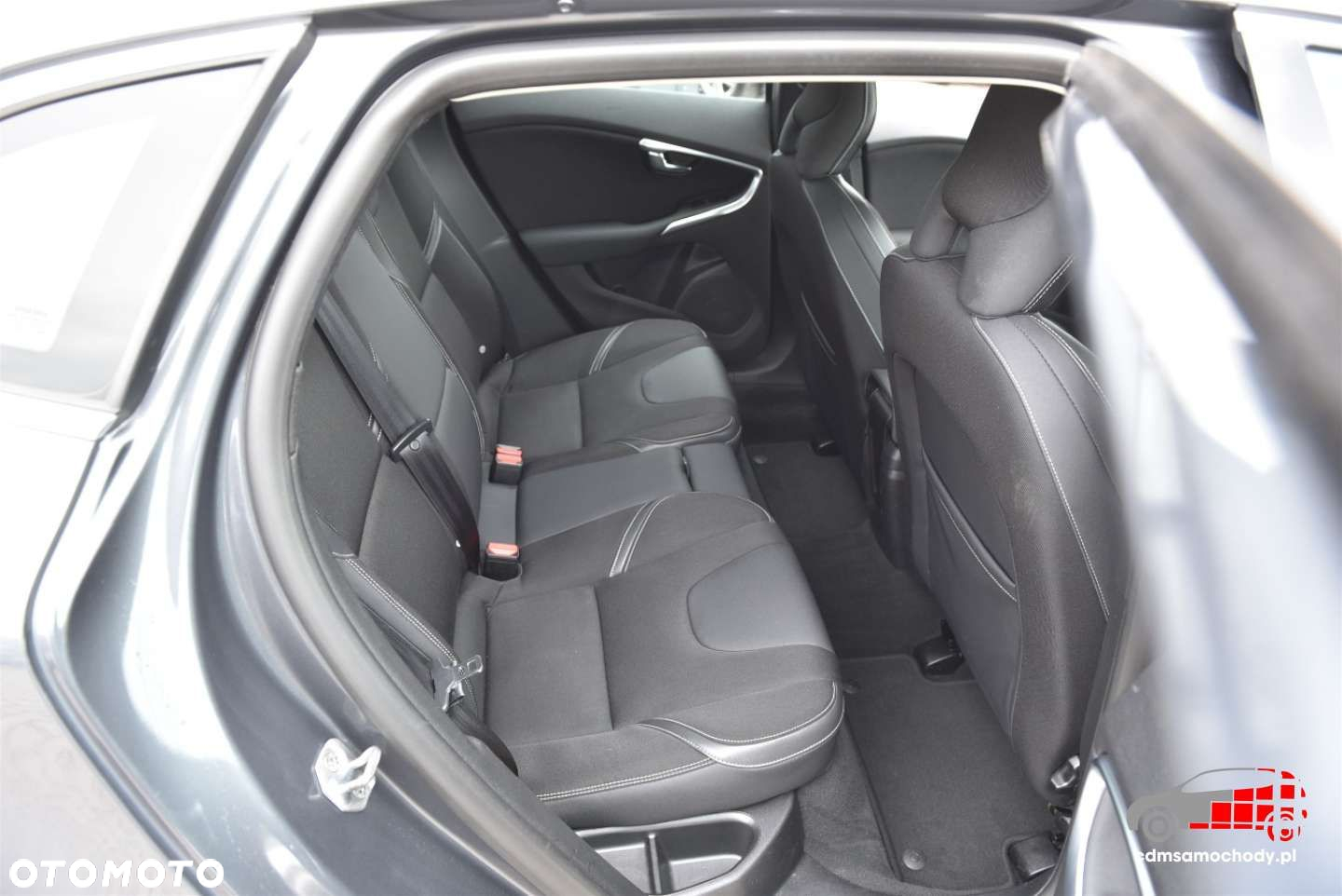 Volvo V40 - 16