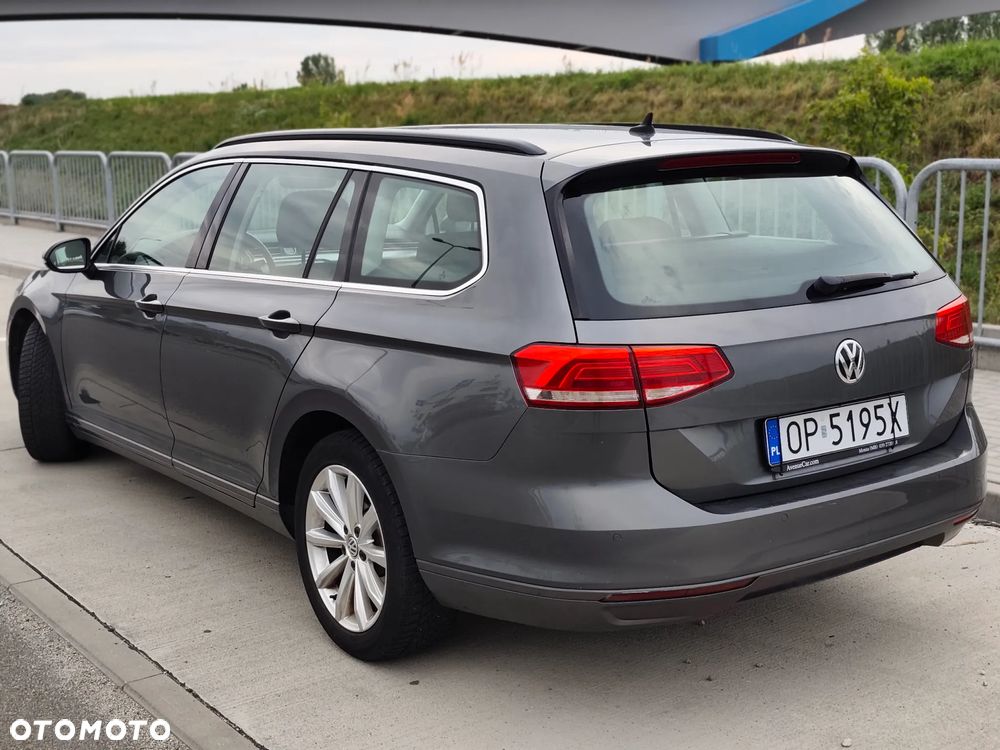Volkswagen Passat 2.0 TDI BMT Comfortline DSG - 3