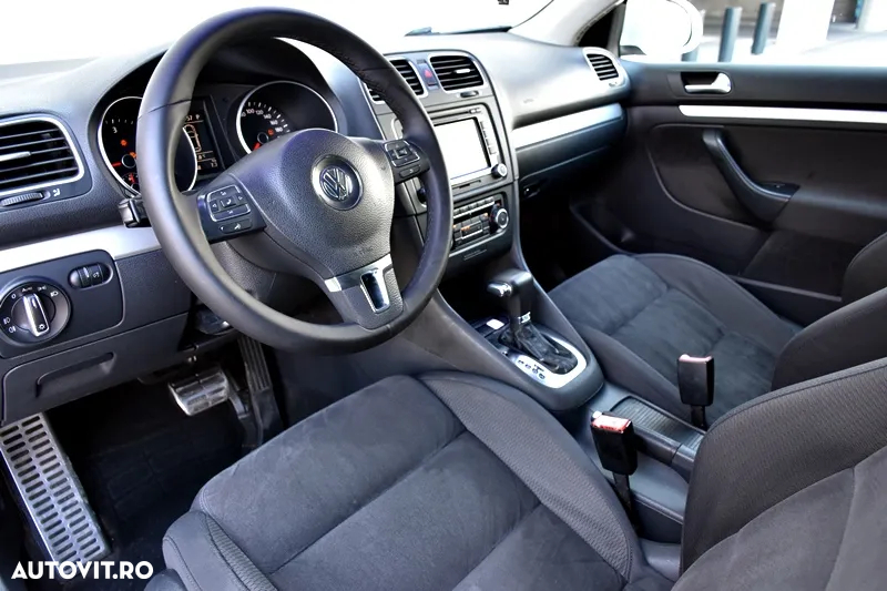 Volkswagen Golf 2.0 TDI DPF DSG Comfortline - 11