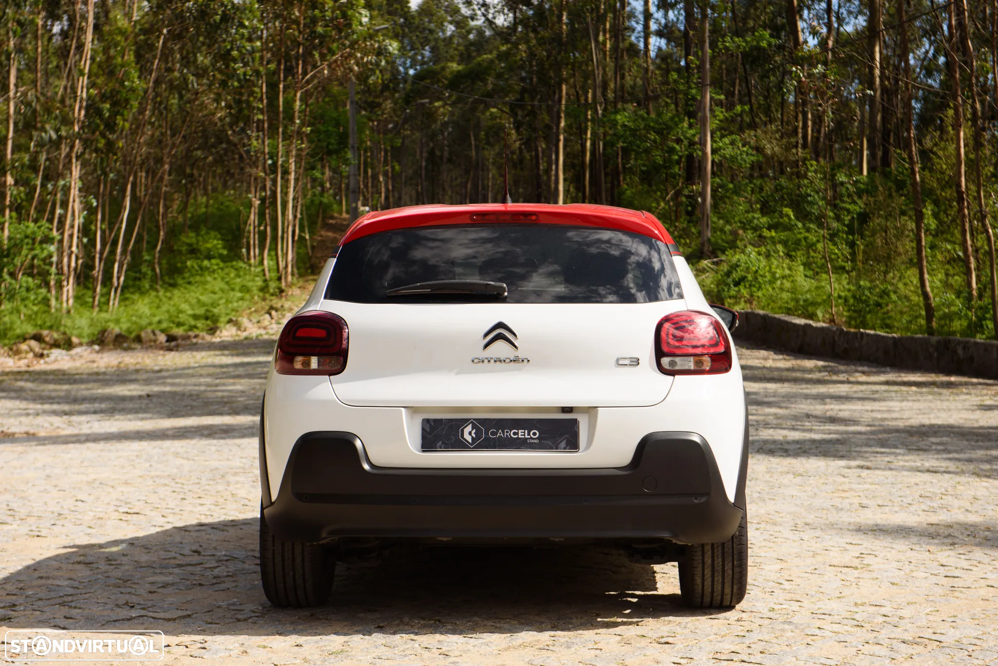 Citroën C3 1.2 PureTech Shine - 4