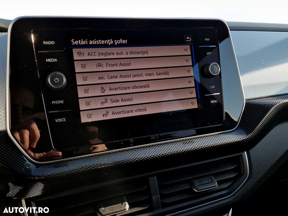 Volkswagen T-Cross 1.0 TSI OPF DSG Life - 23